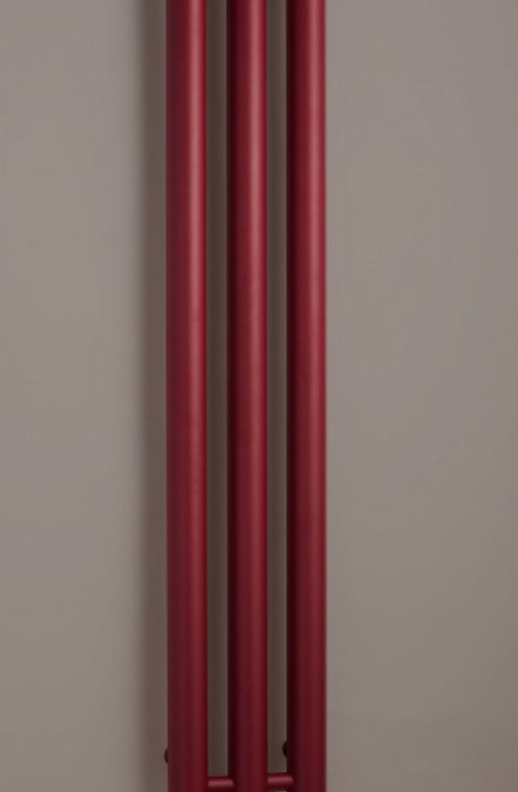 Koupelnový  radiátor  Rosendal  - bordó - R70/3RE